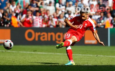 Gustavo’dan transfer müjdesi! Yıldız futbolcu Fenerbahçe’yi sordu