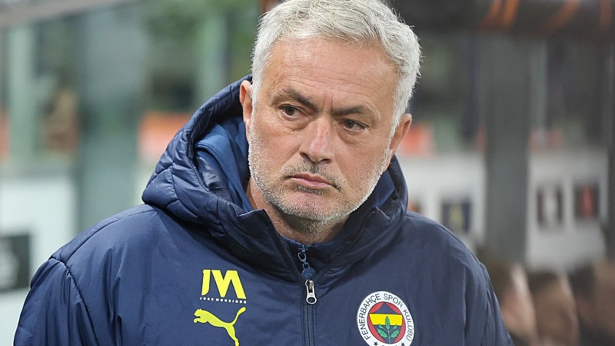 Fenerbahçe'nin Rangers eşleşmesi için tarafsız saha iddiası! Anderlecht maçında yaşanan kavga... Fenerbahçe'nin Rangers eşleşmesi için tarafsız saha iddiası! Anderlecht maçında yaşanan kavga...