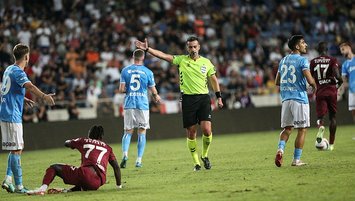 UEFA'dan Türk hakemlere görev!