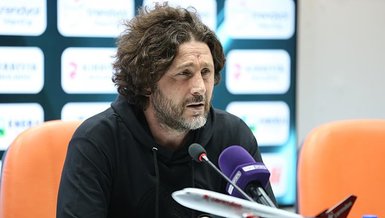 Alanyaspor'da Fatih Tekke: İyi performansla 3 golle kazandık!