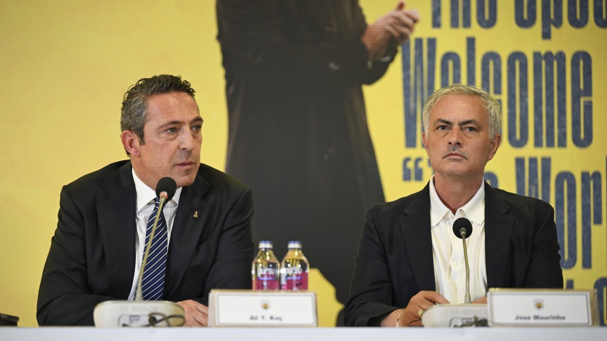 Fenerbahçe'de kritik toplantı! Jose Mourinho... Fenerbahçe'de kritik toplantı! Jose Mourinho...