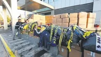 65 yaş üstü üyelere gıda kolisi