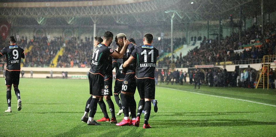 Sivas Gs Ozet Sivasspor Galatasaray 1 2 Mac Ozeti Ve Golleri Izle Bein Sports Finans Ajans
