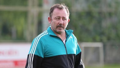 Sergen Yalçın gecelerde! İşte o fotoğraf...