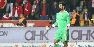 Volkan Demirel'den Muslera yorumu