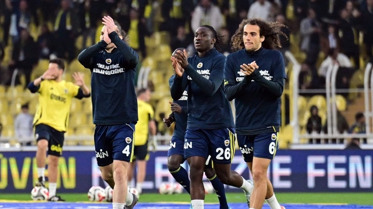 Kadıköy'de başsağlığı mesajı!