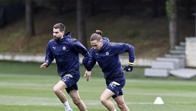 Crespo ile Peres forma savaşında