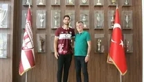 Yeni golcü Atabey