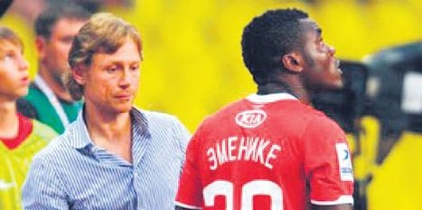 Emenike iyi hocayla oynar