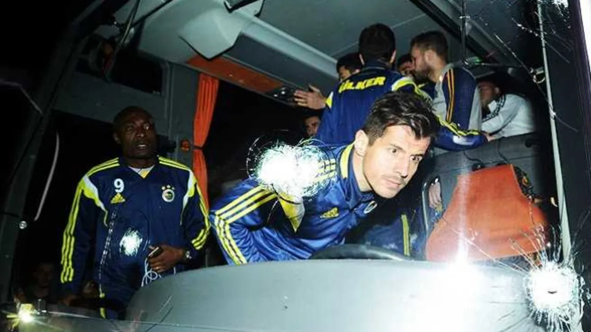 1 Person im Ermittlungsverfahren zum bewaffneten Angriff auf den Fenerbahçe-Bus verhaftet