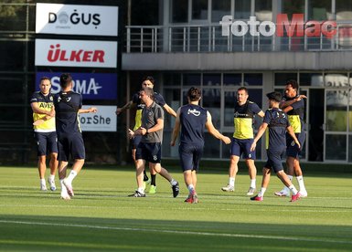 Müjdeyi verdi! Perulu golcüden Fenerbahçe ve transfer sözleri