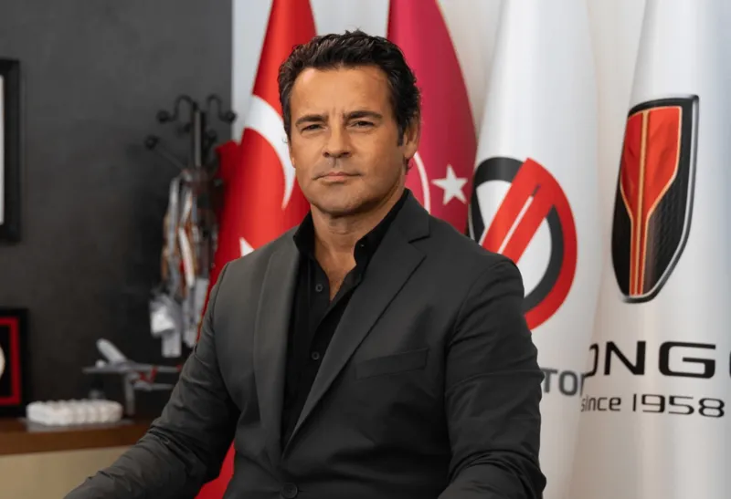 hongqi-turkiyede-yeni-donem-dr-berk-cagdas-ceo-ve-genel-mudur-olarak-atandi-1788503875460.png Hongqi Türkiye’de Yeni Dönem: Dr. Berk Çağdaş, CEO ve Genel Müdür Olarak Atandı - 1