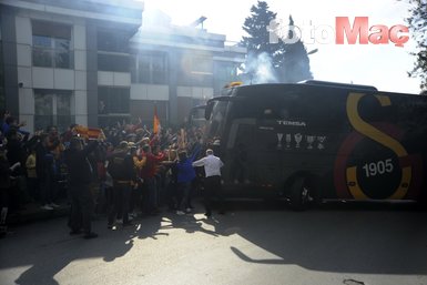 Galatasaray kafilesine coşkulu uğurlama 14 Nisan Pazar