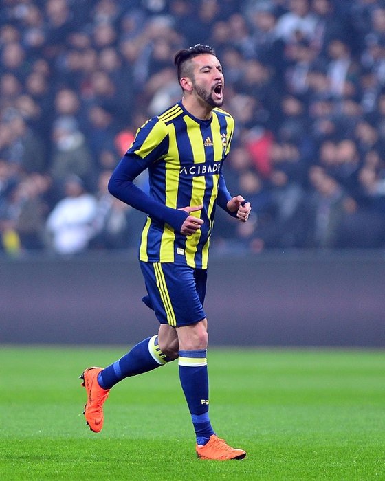 Fenerbahçe'nin yıldızı ülkesine dönme kararı aldı!