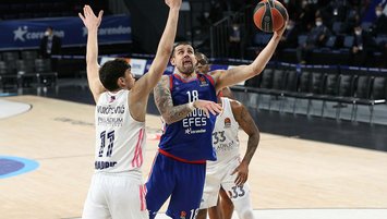 Anadolu Efes yıldız isme veda etti