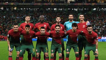 Ronaldo rekor kırdı! Portekiz evinde kazandı