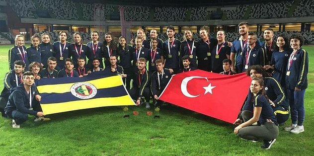 Fenerbahçe'den Avrupa’da çifte zafer