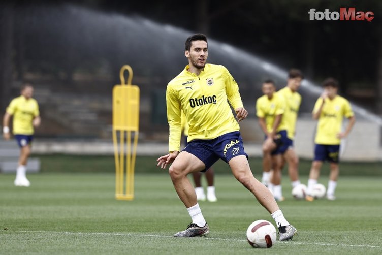 FENERBAHÇE HABERLERİ - İngilizler transferi duyurdu! Altay Bayındır için ödenecek rakam...