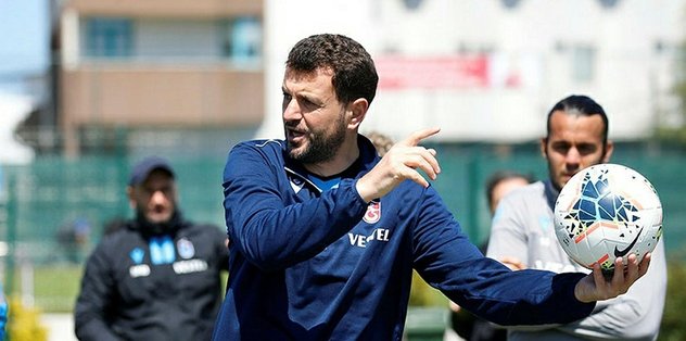 Hem hoca hem arkadaş