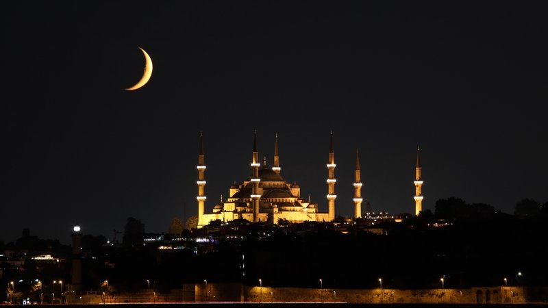 mevlid-kandili-ne-zaman-2026-diyanet-mevlid-kandili-tarihi-1776756340586.jpg 2026 Mevlid Kandili ne zaman