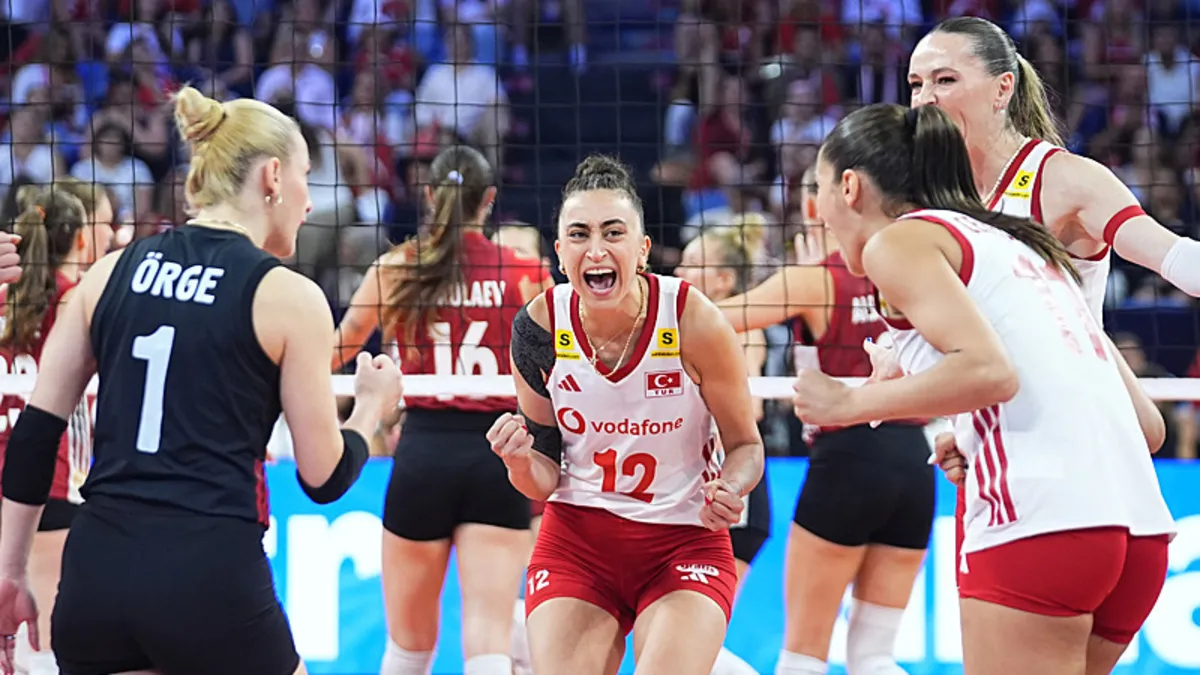 Filenin Sultanları Almanya'yı yenerek yarı finale yükseldi!