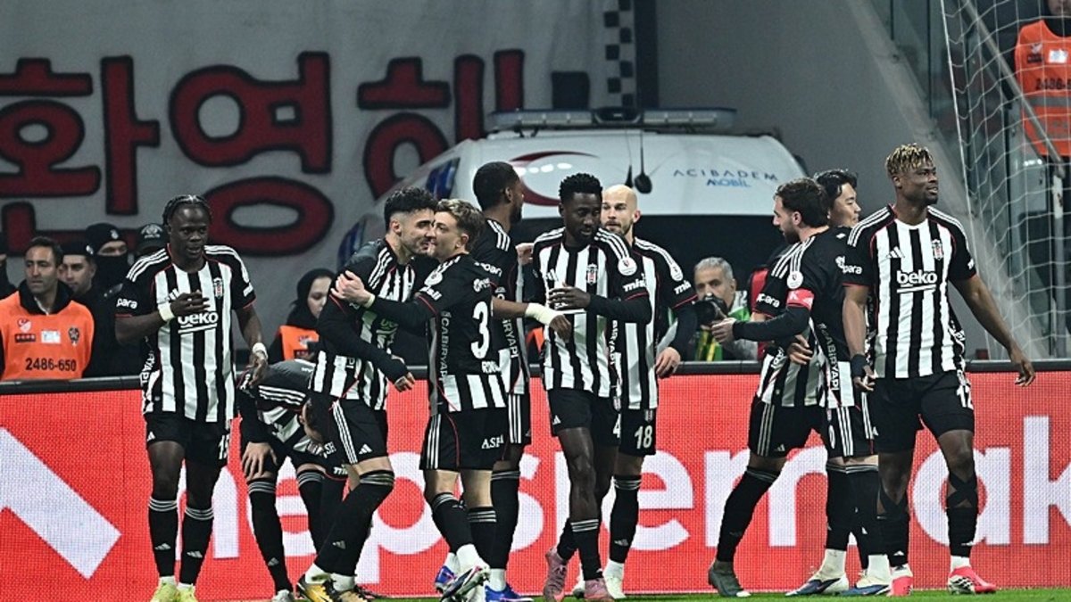 Beşiktaş evinde Göztepe'yi rahat yendi! (İŞTE MAÇIN ÖZETİ)