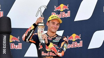 Endonezya'da piste çıkıyor