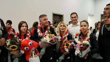 Golbol Kadın Milli Takımı'mız altın madalyayı Gazzeli şehitlere armağan etti