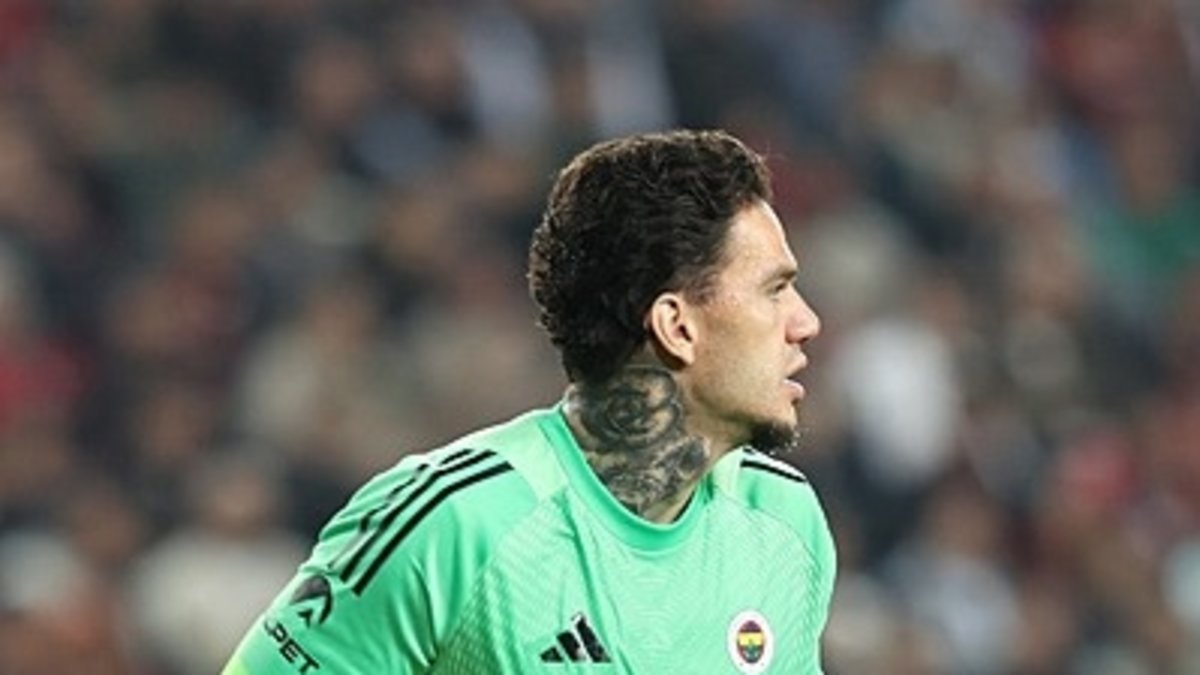 Ederson, PFDK'lık