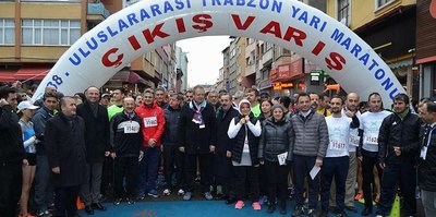 Şehitler için koştular