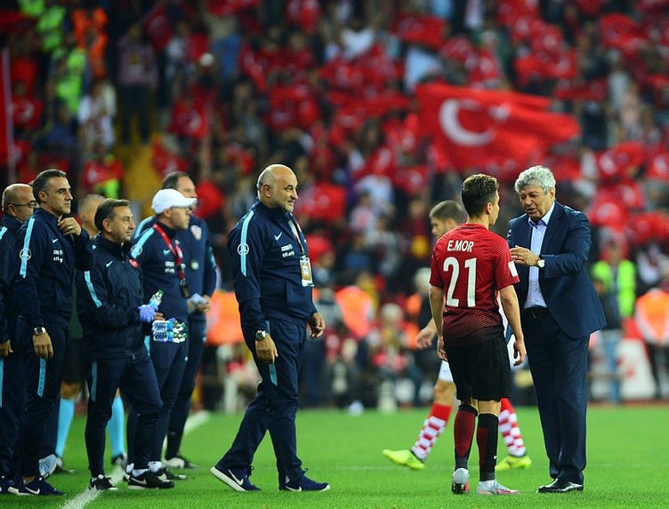 Yıldız futbolcu Galatasaray'da