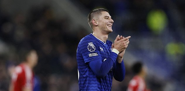 Galatasaray'a İngiltere'den sürpriz sol bek!