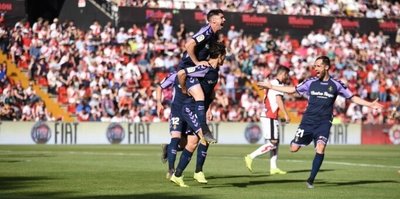 Enes Ünal gol attı Valladolid La Liga'da kaldı