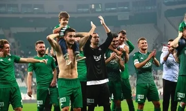 İç sahada Timsah