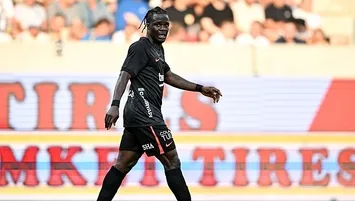 Junior Olaitan göz doldurdu