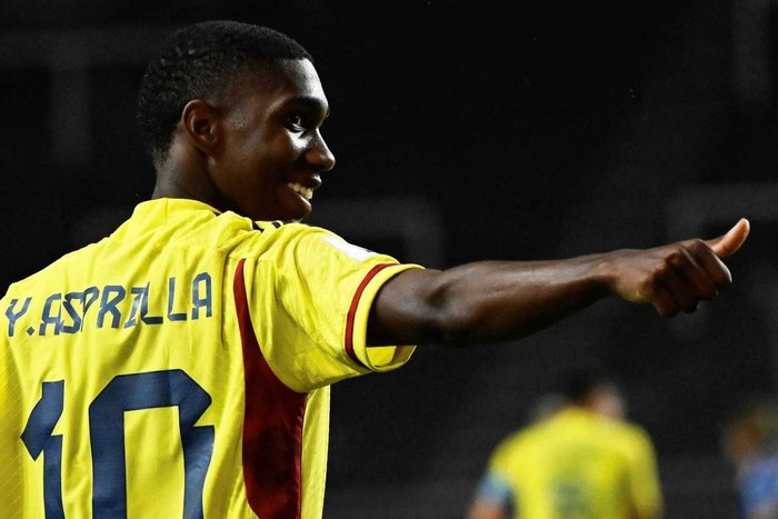 yaser-asprilla-kimdir-nereli-kac-yasinda-hangi-takimlarda-oynadi-1769190978287.jpeg Yaser Asprilla kimdir, nereli, kaç yaşında?
