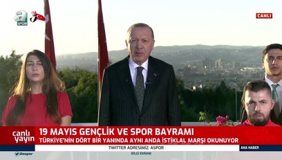 >Başkan Erdoğan İstiklal Marşı'mızı okudu