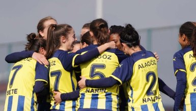 Fenerbahçe'de kadınlar dört dörtlük