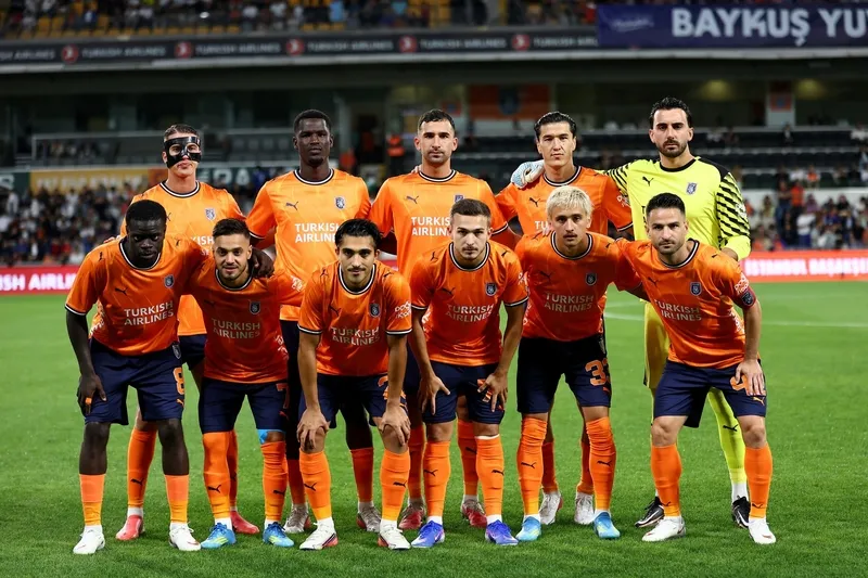 inter-turku-basaksehir-maci-saat-kacta-hangi-kanalda-1785333290090.jpg