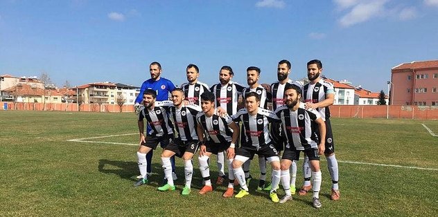 Kula Ülküspor son dakikada yıkıldı