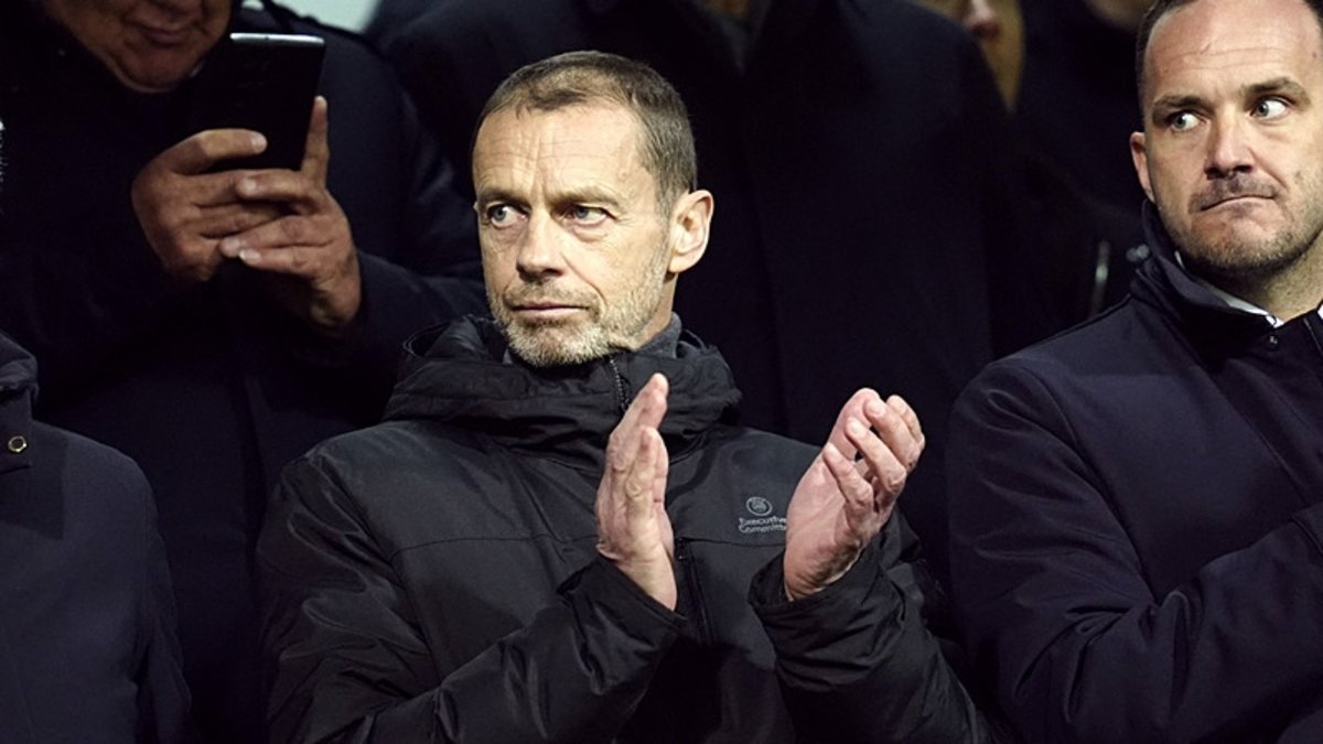 Türkiye ile birlikte EURO 2032'ye ev sahipliği yapacak İtalya'ya UEFA'dan uyarı