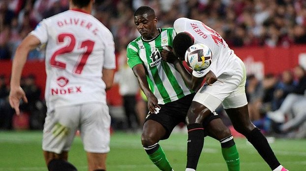 BEŞİKTAŞ TRANSFER HABERLERİ: Fernando Santos'un William Carvalho ısrarı!