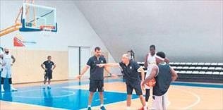 Fener'in ilk rakibi Daçka