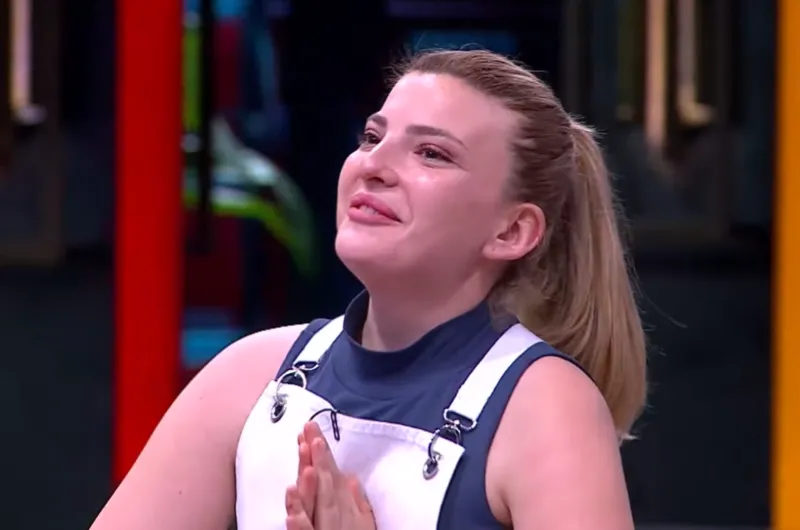 masterchef-nilay-kimdir-elif-nilay-ozgen-kac-yasinda-nereli-1784456496777.png
