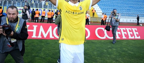 Fenerbahçe'de Josef de Souza yolcu