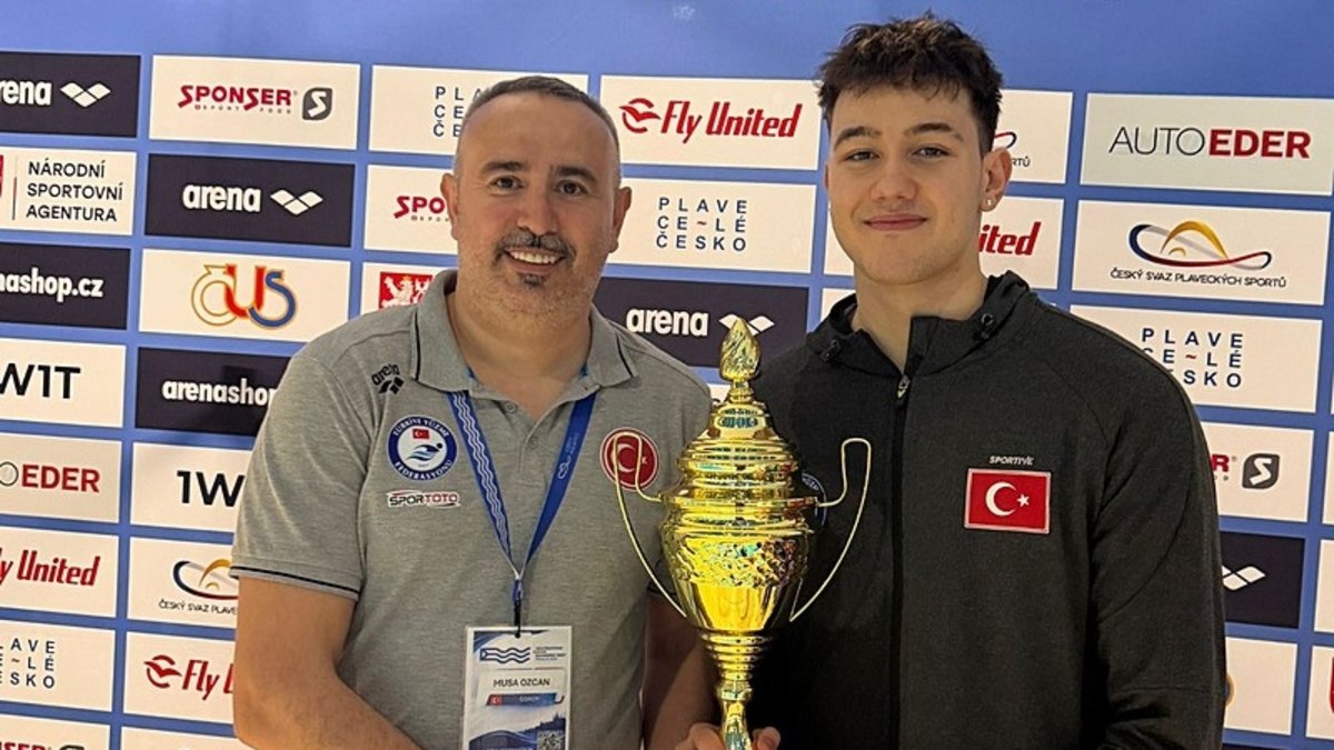 Denizlili yüzücü Ahmet Mete tarih yazdı!