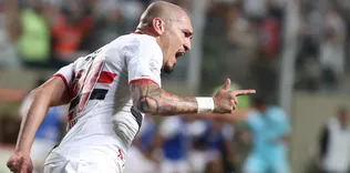 Aslan transferde şaha kalktı