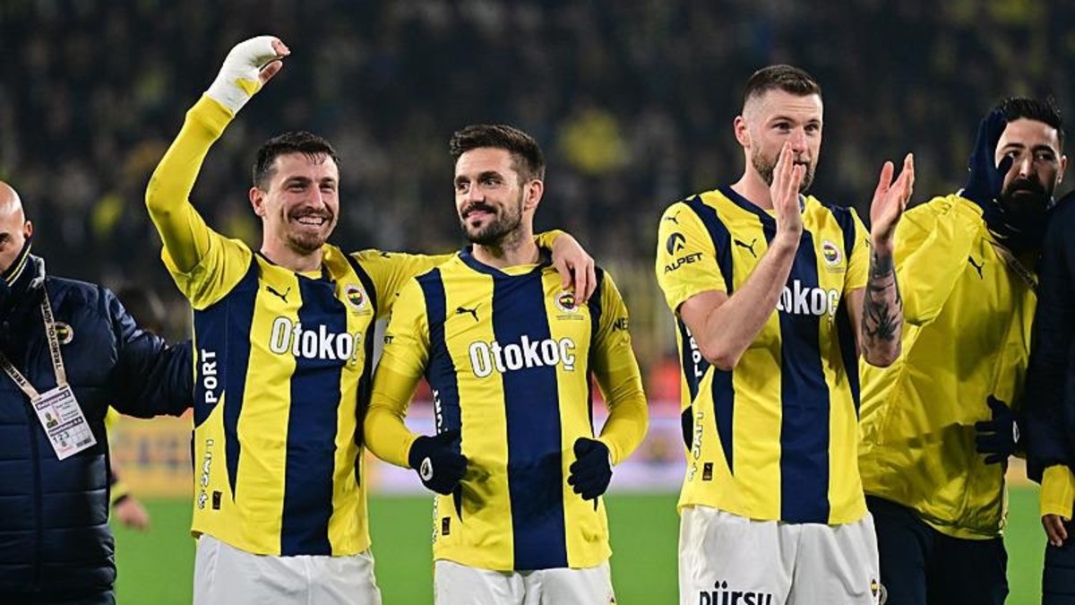 Fenerbahçe tur için sahaya çıkıyor