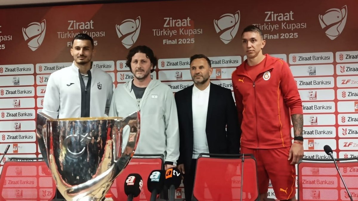 Okan Buruk ve Fatih Tekke'den final maçı öncesi dikkat çeken açıklamalar! Okan Buruk ve Fatih Tekke'den final maçı öncesi dikkat çeken açıklamalar!