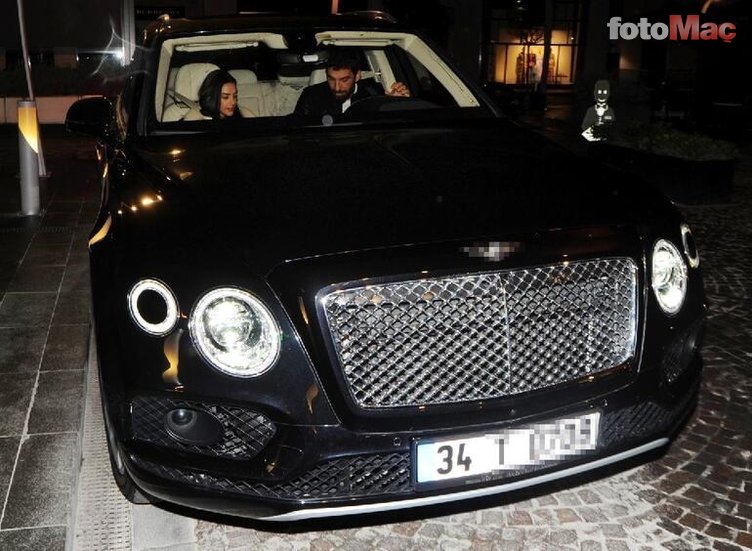 GALATASARAY HABERLERİ: Arda Turan'dan büyük jest! Arabasını garsona verdi